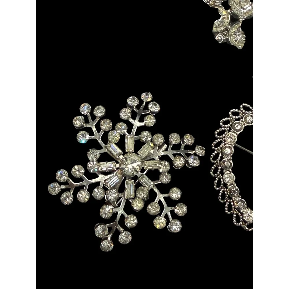 Vintage Clear Rhinestone Brooch Lot 5 Mid-Century Heart Wreath Snowflake Silver